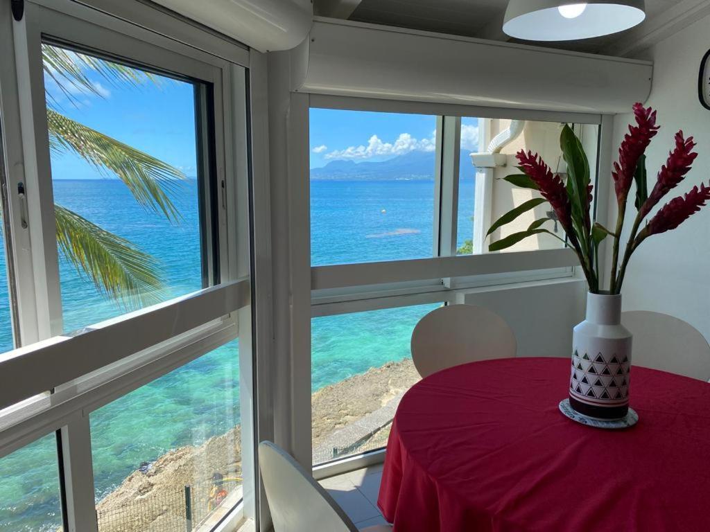 En Duplex , Face A La Appartement